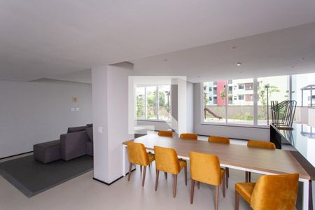 Apartamento à venda com 130m², 3 quartos e 3 vagas Apartamento à venda com 130m², 3 quartos e 3 vagasÁrea comum - Salão de festas