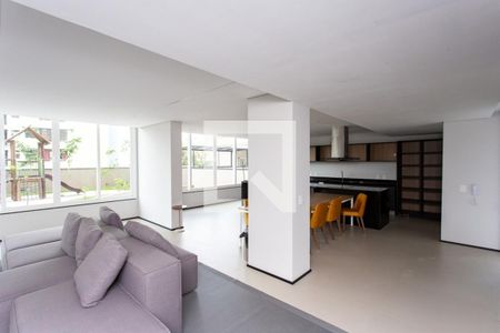 Apartamento à venda com 130m², 3 quartos e 3 vagas Apartamento à venda com 130m², 3 quartos e 3 vagasÁrea comum - Salão de festas