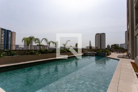 Apartamento à venda com 130m², 3 quartos e 3 vagas Apartamento à venda com 130m², 3 quartos e 3 vagasÁrea comum - Piscina