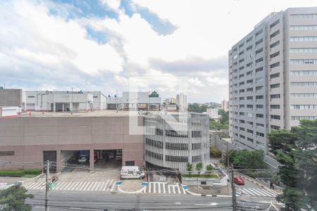 Apartamento à venda com 130m², 3 quartos e 3 vagas Apartamento à venda com 130m², 3 quartos e 3 vagasVista da suíte 2