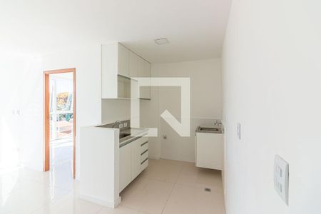 Cozinha Americana - Sala de apartamento para alugar com 1 quarto, 42m² em Shcgn 703, Brasília