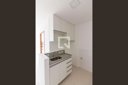 Cozinha Americana - Sala de apartamento para alugar com 1 quarto, 42m² em Shcgn 703, Brasília