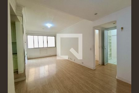 Sala  de apartamento à venda com 1 quarto, 65m² em Copacabana, Rio de Janeiro