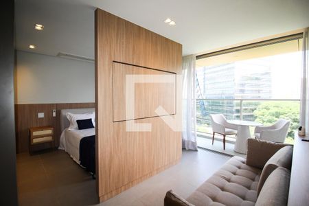 Suíte de apartamento à venda com 1 quarto, 53m² em Vila Olímpia, São Paulo