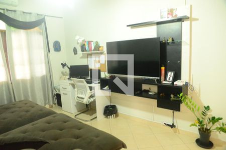 sala de casa para alugar com 2 quartos, 168m² em Caiçara, Praia Grande