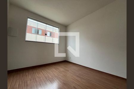 Sala de apartamento para alugar com 2 quartos, 58m² em Jardim Casa Branca, Suzano