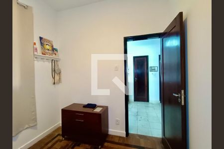 Apartamento à venda com 156m², 5 quartos e 2 vagas Apartamento à venda com 156m², 5 quartos e 2 vagasQuarto 1