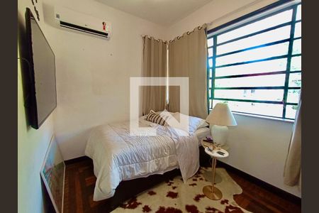 Apartamento à venda com 156m², 5 quartos e 2 vagas Apartamento à venda com 156m², 5 quartos e 2 vagasQuarto 3