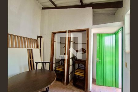 Apartamento à venda com 156m², 5 quartos e 2 vagas Apartamento à venda com 156m², 5 quartos e 2 vagasCômodo externo 2