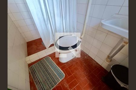 Apartamento à venda com 156m², 5 quartos e 2 vagas Apartamento à venda com 156m², 5 quartos e 2 vagasBanheiro serviço