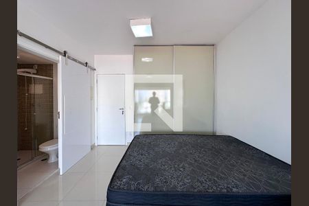 Quarto de kitnet/studio à venda com 0 quarto, 35m² em Brooklin Paulista, São Paulo