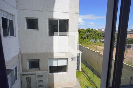 Quarto 2 - Vista  de apartamento para alugar com 2 quartos, 42m² em Rubem Berta, Porto Alegre