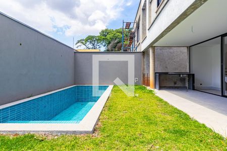 Casa de Condomínio à venda com 4 quartos, 450m² em Santo Amaro, São Paulo