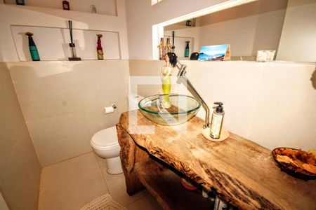 Lavabo de casa à venda com 4 quartos, 202m² em Fernão Dias , Belo Horizonte