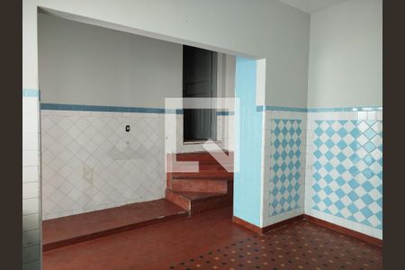 Casa à venda com 168m², 2 quartos e 2 vagas Casa à venda com 168m², 2 quartos e 2 vagasCozinha