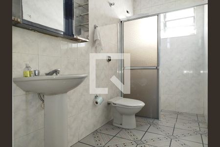 Casa à venda com 168m², 2 quartos e 2 vagas Casa à venda com 168m², 2 quartos e 2 vagasBanheiro