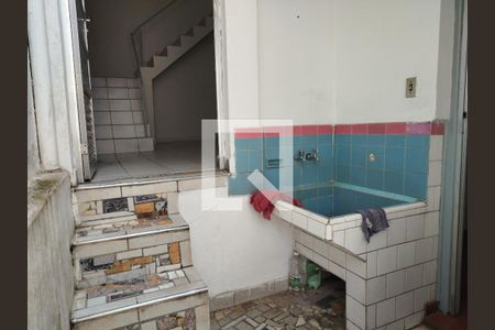 Casa à venda com 168m², 2 quartos e 2 vagas Casa à venda com 168m², 2 quartos e 2 vagasÁrea de Serviço