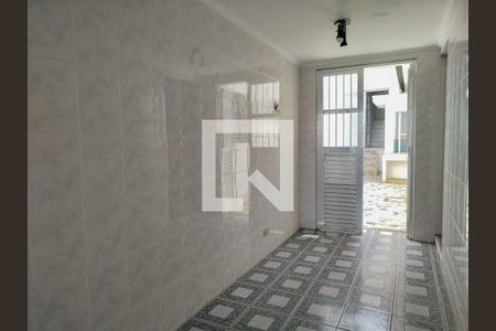 Casa à venda com 168m², 2 quartos e 2 vagas Casa à venda com 168m², 2 quartos e 2 vagasQuintal
