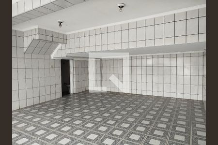 Casa à venda com 168m², 2 quartos e 2 vagas Casa à venda com 168m², 2 quartos e 2 vagasGaragem