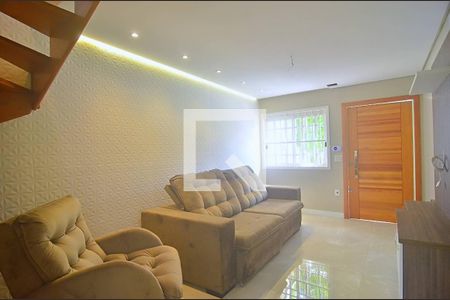 Sala de casa à venda com 3 quartos, 300m² em Niterói, Canoas