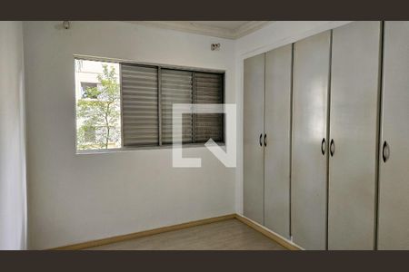 Quarto 2 de apartamento para alugar com 2 quartos, 80m² em Vila Sofia, São Paulo