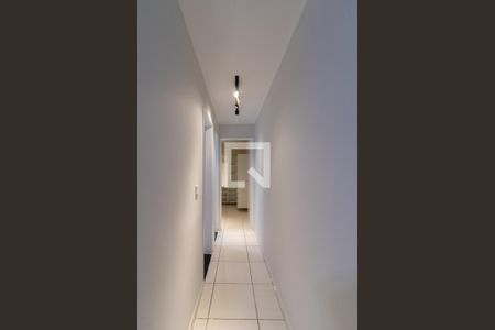 Corredor de apartamento à venda com 1 quarto, 47m² em Centro, Guarulhos