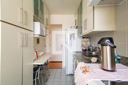 Cozinha de apartamento à venda com 3 quartos, 61m² em Jardim Textil, São Paulo