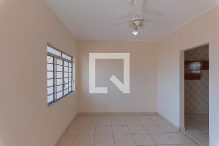 Sala de casa à venda com 3 quartos, 196m² em Vila Orozimbo Maia, Campinas