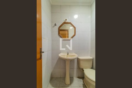 Banheiro de apartamento para alugar com 1 quarto, 46m² em Menino Deus, Porto Alegre