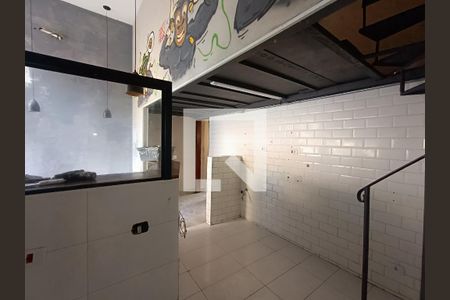 Sala de casa à venda com 1 quarto, 118m² em Perdizes, São Paulo
