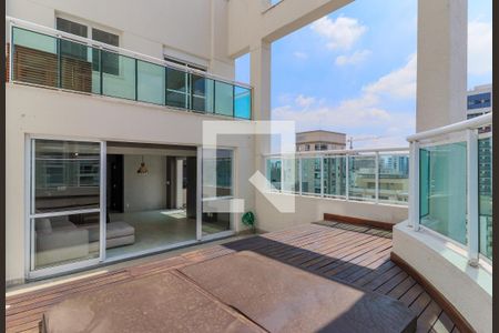 Varanda da Sala/Piscina de apartamento à venda com 2 quartos, 135m² em Campo Belo, São Paulo