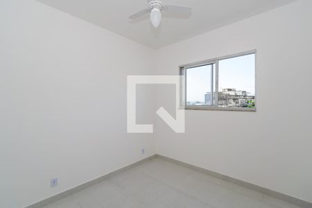 Quarto Suíte de apartamento para alugar com 1 quarto, 30m² em Olaria, Rio de Janeiro