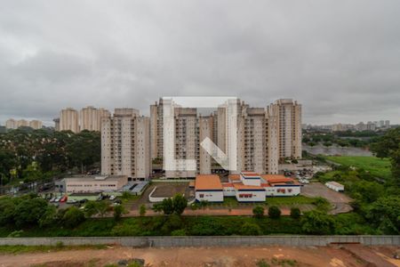 Vista Sala de apartamento à venda com 2 quartos, 47m² em Usina Piratininga, São Paulo