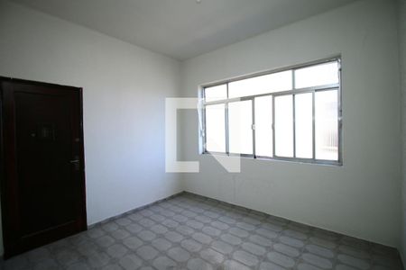 Sala de apartamento para alugar com 2 quartos, 70m² em Cordovil, Rio de Janeiro