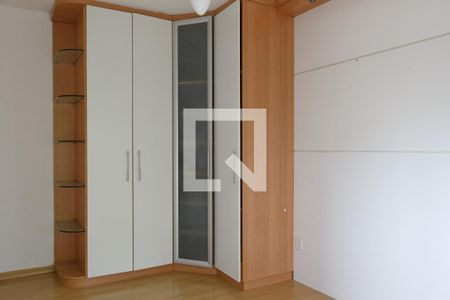 Quarto 2 de apartamento para alugar com 2 quartos, 61m² em Cristal, Porto Alegre