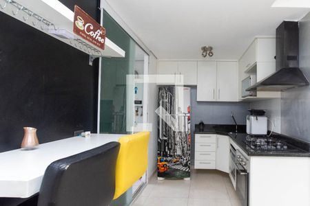 Cozinha de apartamento à venda com 3 quartos, 120m² em Vila Augusta, Guarulhos