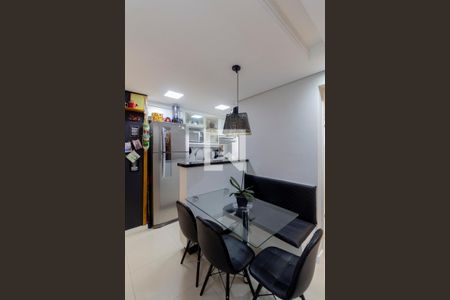 Cozinha  de apartamento à venda com 2 quartos, 41m² em Itaquera, São Paulo