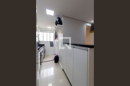 Cozinha  de apartamento à venda com 2 quartos, 41m² em Itaquera, São Paulo