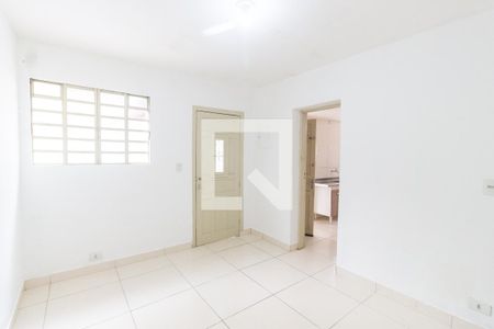 Sala de casa para alugar com 2 quartos, 85m² em Santa Teresinha, São Paulo