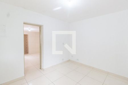 Sala de casa para alugar com 2 quartos, 85m² em Santa Teresinha, São Paulo