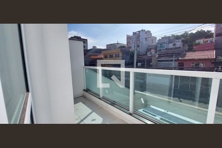 Varanda Sala de casa à venda com 3 quartos, 163m² em Vila Curuçá, Santo André