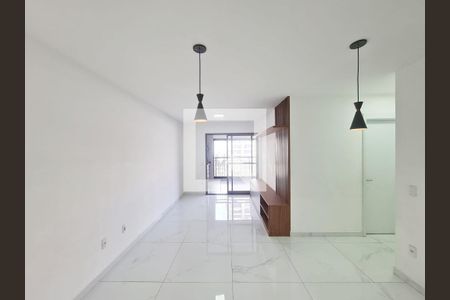Apartamento à venda com 88m², 3 quartos e 1 vaga Apartamento à venda com 88m², 3 quartos e 1 vagaSala