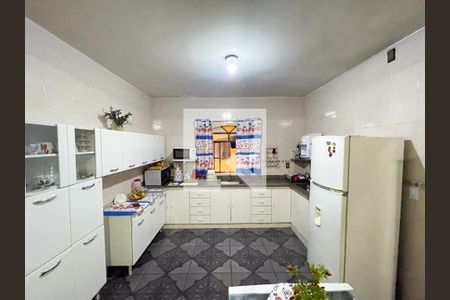 Cozinha de casa à venda com 4 quartos, 360m² em Bandeirantes, Contagem