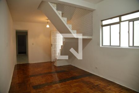 Sala de casa para alugar com 3 quartos, 152m² em Conjunto Residencial Pombeva, São Bernardo do Campo