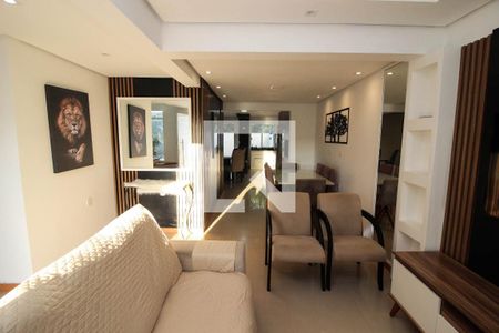 Sala de casa de condomínio à venda com 4 quartos, 180m² em Hípica, Porto Alegre