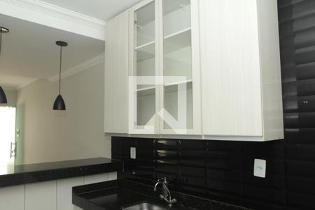 Cozinha de casa à venda com 2 quartos, 65m² em Santa Monica, Belo Horizonte