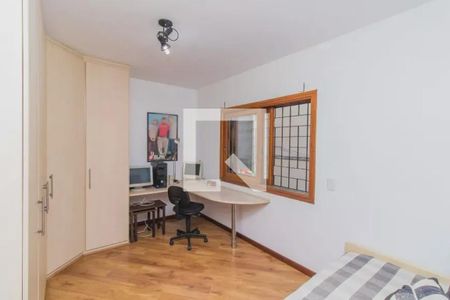 Casa à venda com 4 quartos, 352m² em Petrópolis, Porto Alegre