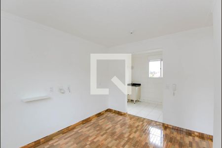 Sala de apartamento para alugar com 2 quartos, 38m² em Jardim Albertina, Guarulhos