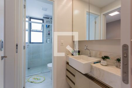 Banheiro do Quarto 1 e 2 de apartamento à venda com 3 quartos, 80m² em Prado, Belo Horizonte