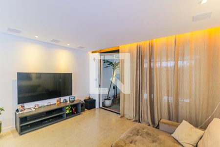 Sala de casa à venda com 2 quartos, 120m² em Santo Amaro, São Paulo